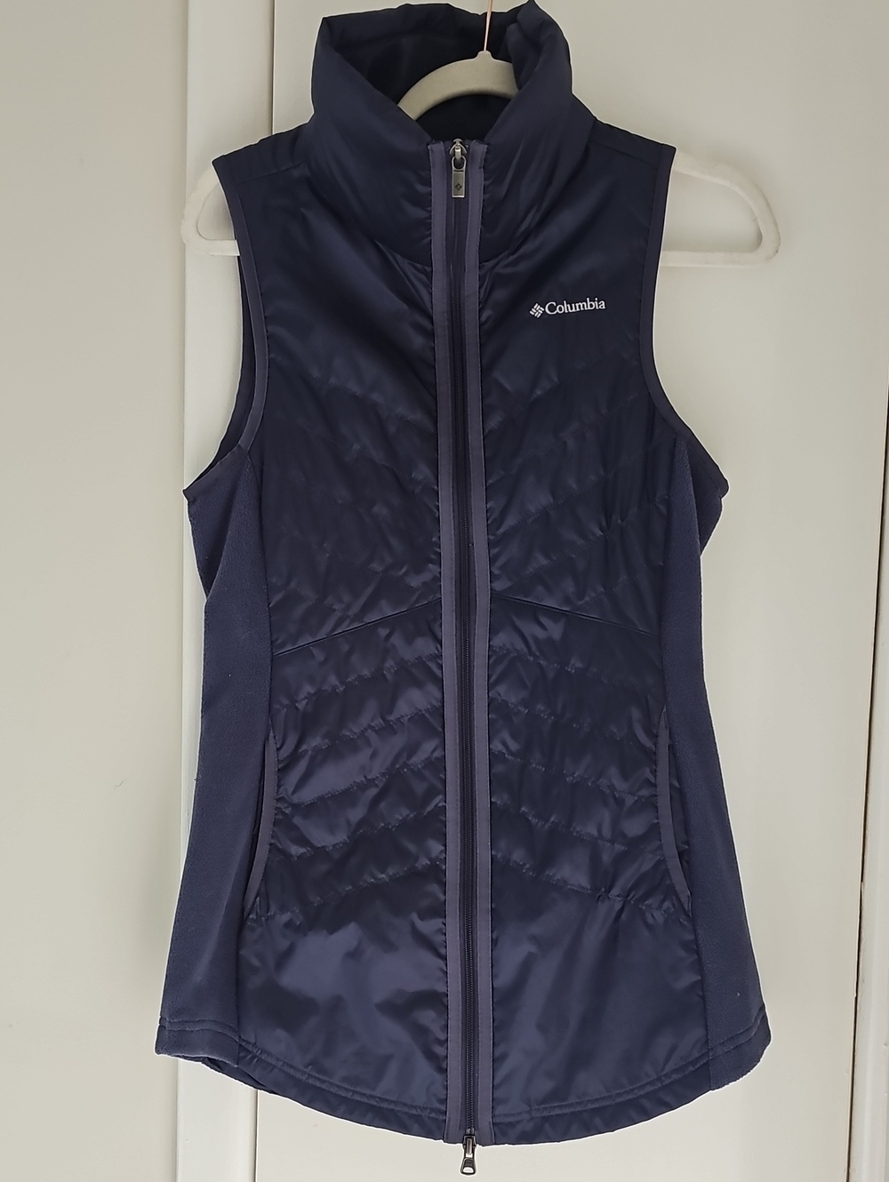 Columbia Women's Navy Quilted Insulated Vest